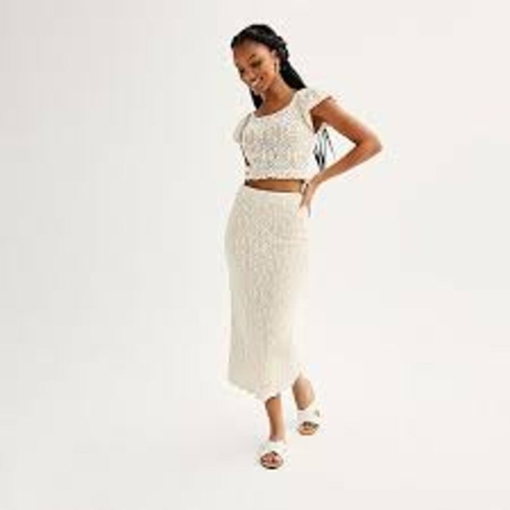 FRESHMAN 1996 Crochet Top FEMININE ROMANTIC Flutter Sleeve Small S